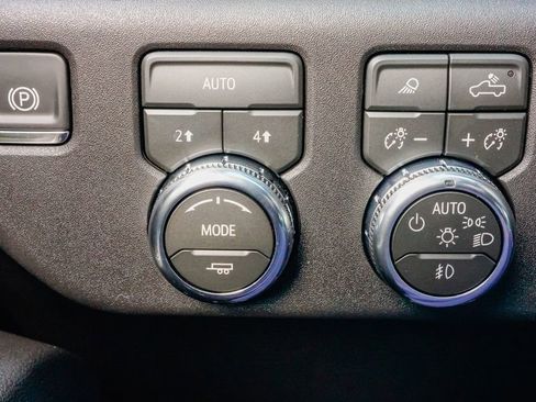 New 2026 GMC Sierra 1500 Elevation w/ Elevation Premium Package image 17