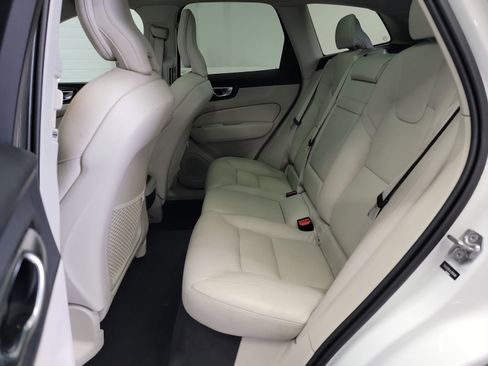 Used 2020 Volvo XC60 T6 Inscription AWD/4WD image 26