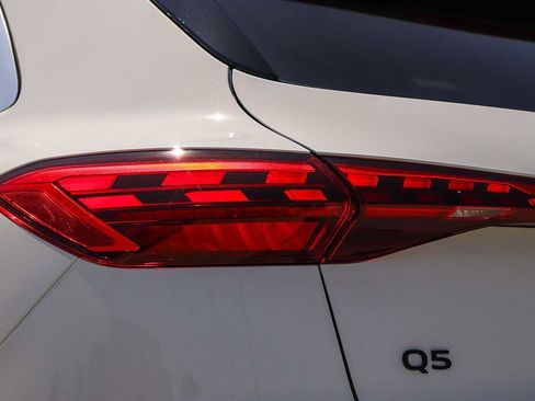 New 2026 Audi Q5 Premium AWD/4WD image 12