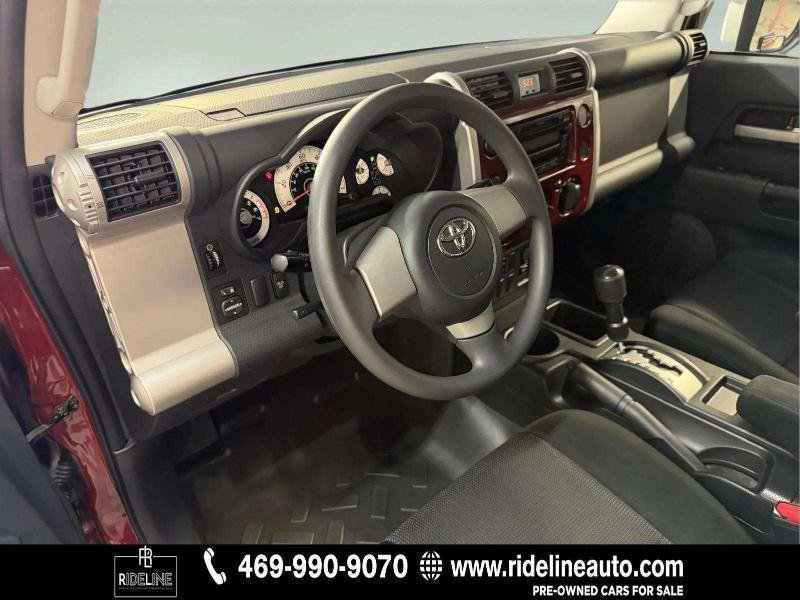 Used 2010 Toyota FJ Cruiser 2WD w/ Convenience Pkg image 13