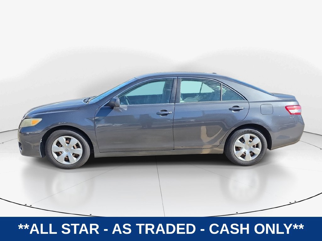 Used 2011 Toyota Camry LE FWD image 6