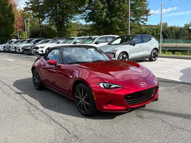 Used 2026 MAZDA MX-5 Miata Grand Touring w/ Weather Package RWD image 5