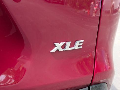 Used 2023 Toyota RAV4 XLE Premium FWD image 37