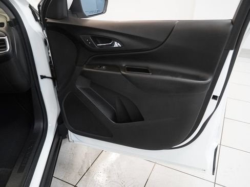 Used 2020 Chevrolet Equinox LT AWD/4WD image 26