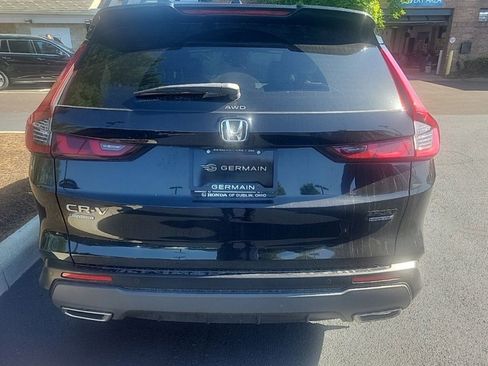 Used 2024 Honda CR-V Sport Touring image 9