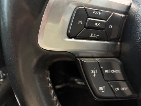 Used 2019 Ford Mustang Premium RWD image 16