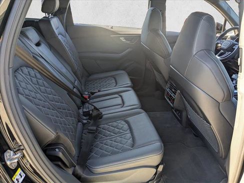 Used 2023 Audi SQ7 Premium Plus image 23