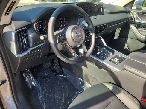 New 2026 MAZDA CX-90 Plug-In Hybrid w/ Preferred image 15
