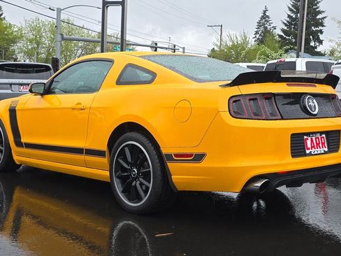 Used 2013 Ford Mustang Boss 302 w/ Boss 302 Accessory Pkg RWD image 42