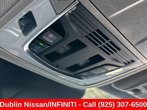 Used 2023 Acura RDX w/ Technology Package FWD image 25