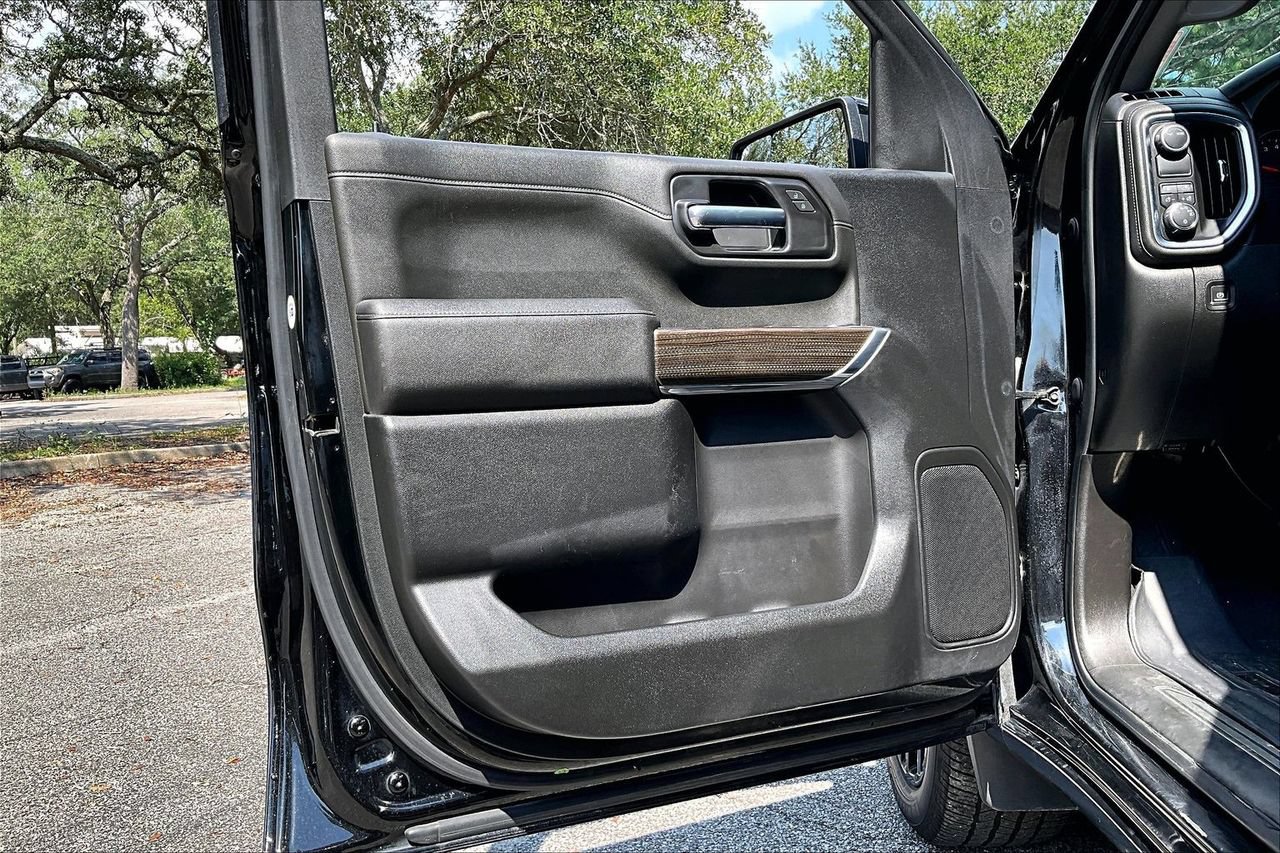 Used 2021 Chevrolet Silverado 1500 RST w/ Rally Edition RWD image 17