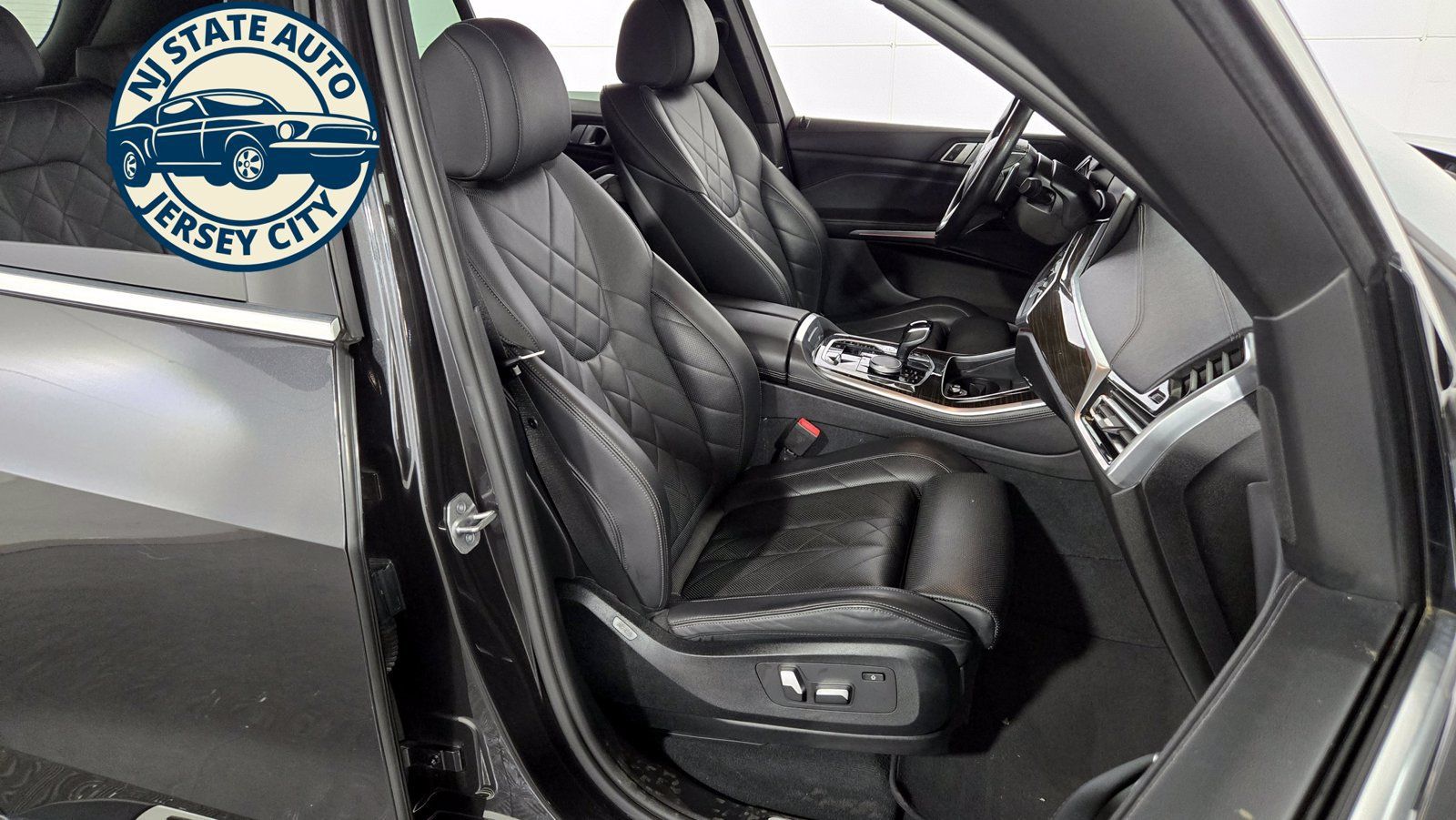 Used 2023 BMW X5 xDrive45e AWD/4WD image 46