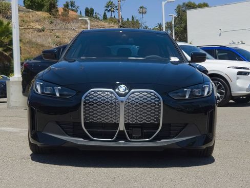 New 2026 BMW i4 eDrive40 w/ Parking Assistance Package RWD image 3