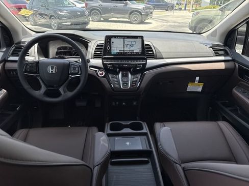 New 2026 Honda Odyssey Touring image 20