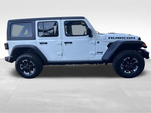 Used 2025 Jeep Wrangler Unlimited Rubicon 4xe w/ Safety Group AWD/4WD image 6