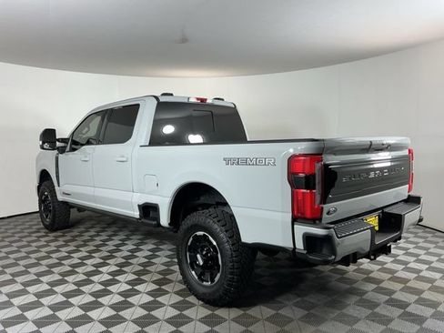 Used 2025 Ford F350 Platinum w/ Tremor Off-Road Package AWD/4WD image 6