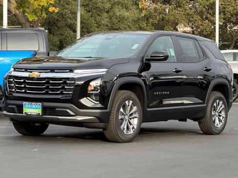 New 2026 Chevrolet Equinox LT w/ Convenience Package II image 7