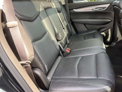 Used 2017 Cadillac XT5 Premium Luxury AWD/4WD image 26