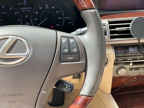 Used 2016 Lexus LS 460 AWD w/ Comfort Package image 40