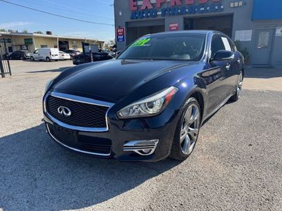 Used 2015 INFINITI Q70 L 3.7 w/ Deluxe Touring Package