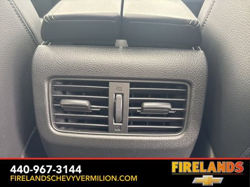 Used 2025 Nissan Rogue SL w/ Tech Package image 45