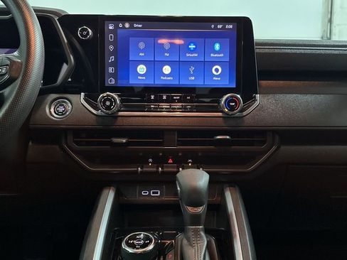 Used 2023 Chevrolet Colorado Trail Boss w/ Advanced Trailering Package image 24