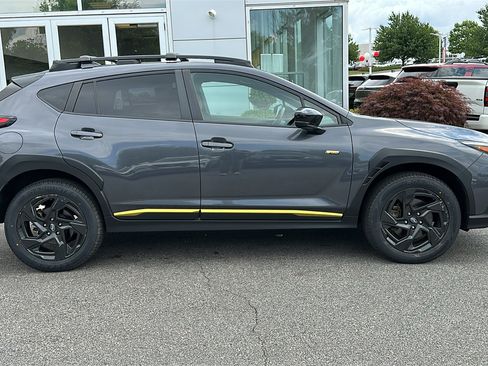 Used 2024 Subaru Crosstrek 2.5i Sport AWD/4WD image 28