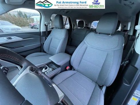 New 2026 Ford Explorer Active image 17