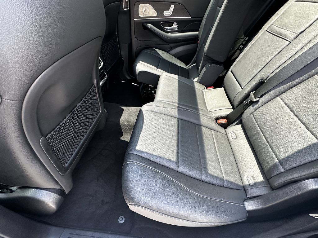 Certified 2025 Mercedes-Benz GLS 450 4MATIC w/ AMG Line Exterior image 25