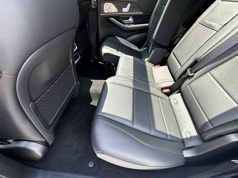 Certified 2025 Mercedes-Benz GLS 450 4MATIC w/ AMG Line Exterior image 25