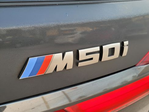 Used 2022 BMW X7 M50i w/ Luxury Seating Package image 32