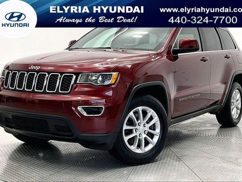 Used 2021 Jeep Grand Cherokee Laredo w/ Security & Convenience Group AWD/4WD image 1