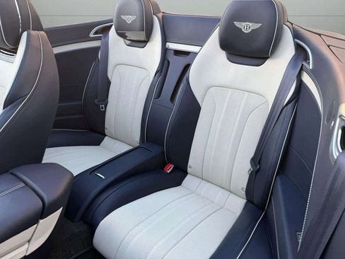 Certified 2024 Bentley Continental GT image 28