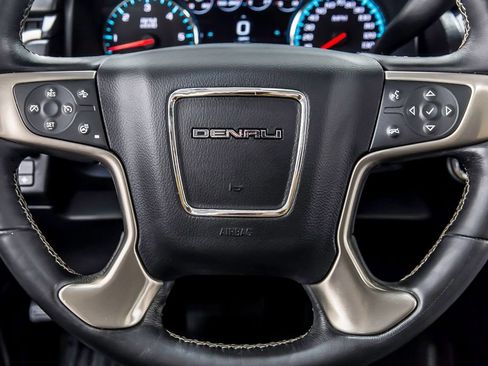 Used 2018 GMC Yukon Denali w/ Open Road Package AWD/4WD image 27