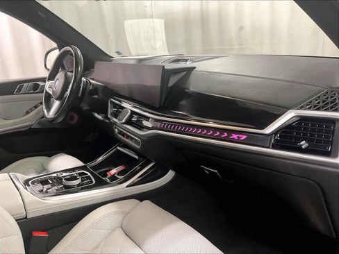 Used 2023 BMW X7 xDrive40i w/ Executive Package image 14