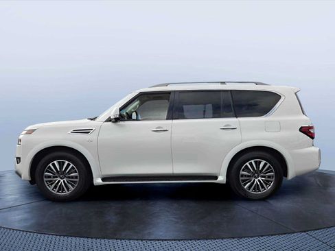 Used 2021 Nissan Armada SL w/ Captain's Chairs Package RWD image 3
