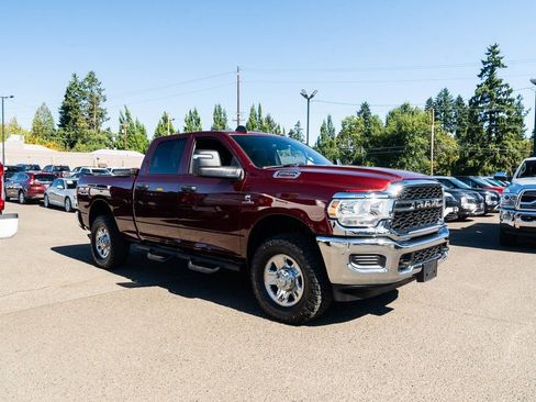 Used 2024 RAM 2500 Tradesman w/ Chrome Appearance Group AWD/4WD image 23