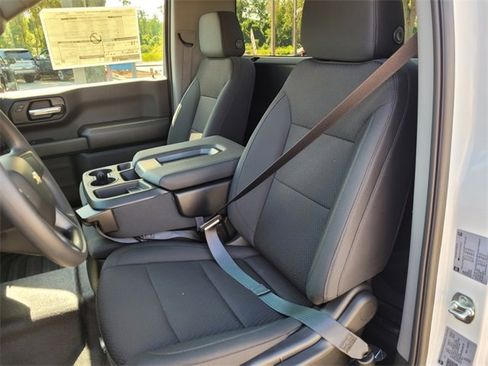 New 2025 Chevrolet Silverado 1500 W/T w/ Trailering Package image 16