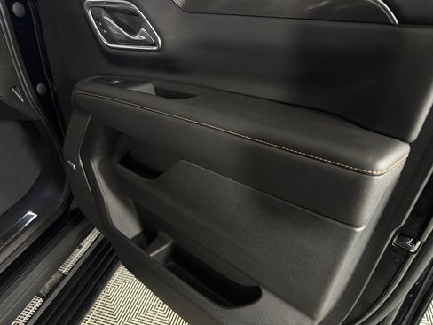 Used 2023 GMC Yukon AT4 w/ AT4 Premium Package AWD/4WD image 38