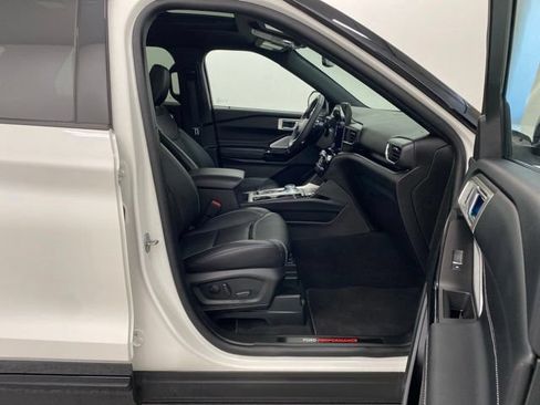 Used 2023 Ford Explorer ST w/ Equipment Group 401A AWD/4WD image 33