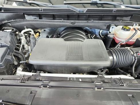 Used 2023 Cadillac Escalade ESV Premium Luxury RWD image 17