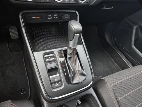 Used 2025 Honda CR-V Sport image 11