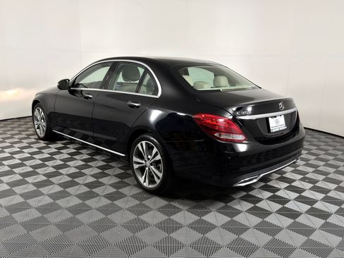 Used 2016 Mercedes-Benz C 300 4MATIC Sedan image 3