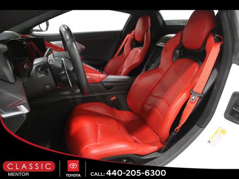 Used 2023 Chevrolet Corvette Stingray Preferred Conv w/ Z51 Performance Package RWD image 7