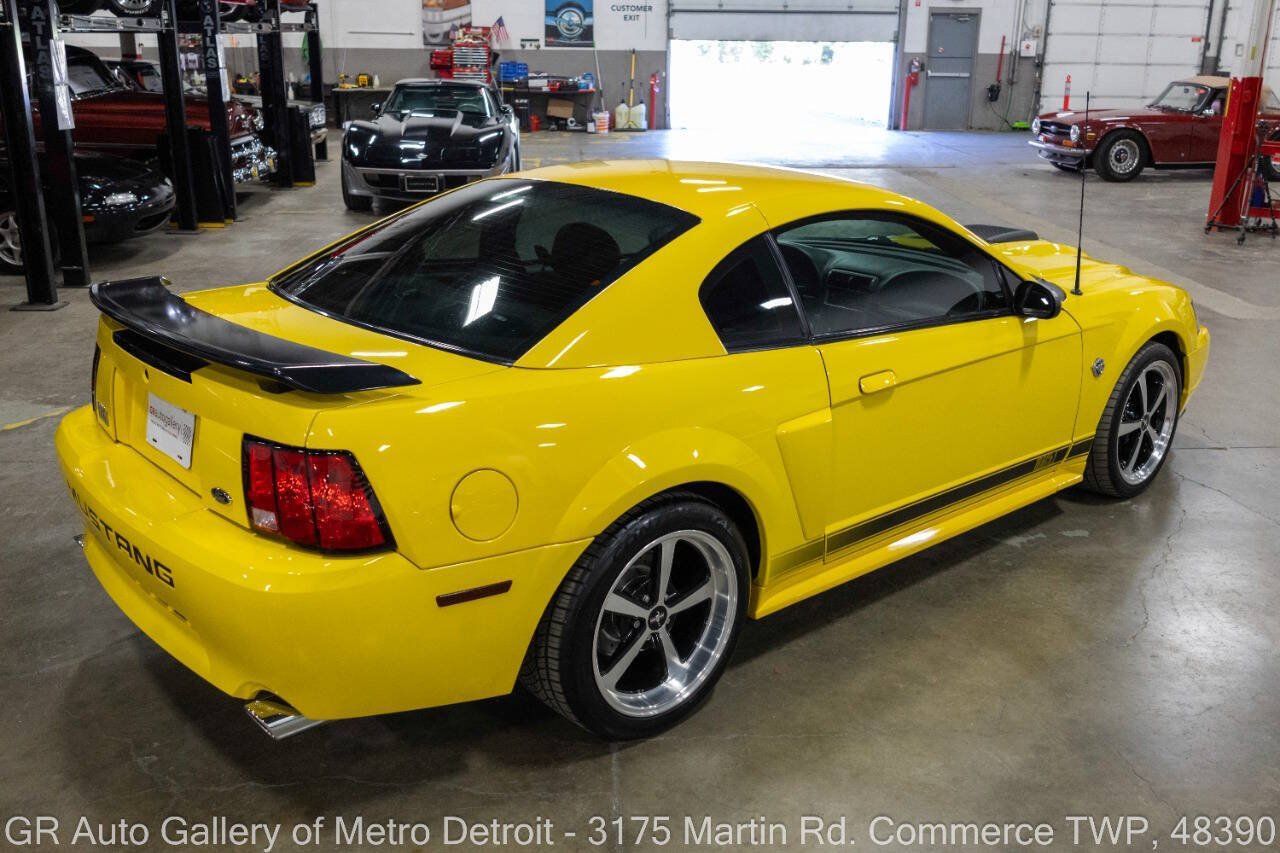 Used 2004 Ford Mustang Mach 1 RWD image 7