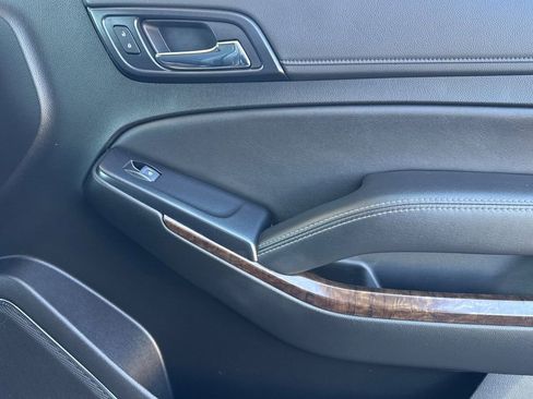 Used 2020 Chevrolet Suburban LS w/ Enhanced Driver Alert Package image 28