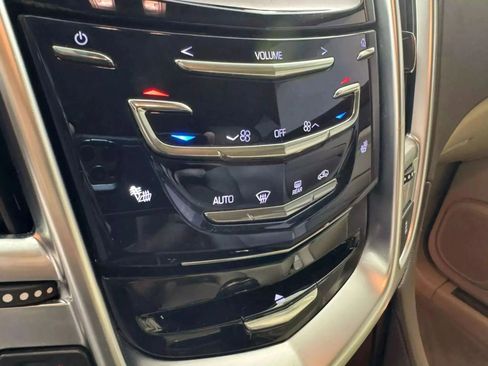 Used 2016 Cadillac SRX Luxury w/ Driver Awareness Package image 24