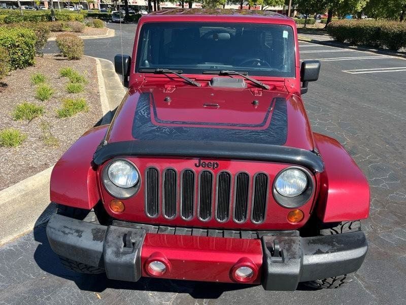 Used 2012 Jeep Wrangler Unlimited Sahara AWD/4WD image 6