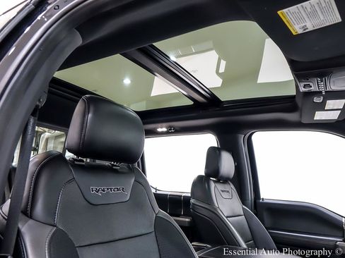 Used 2019 Ford F150 Raptor w/ Equipment Group 802A Luxury AWD/4WD image 37