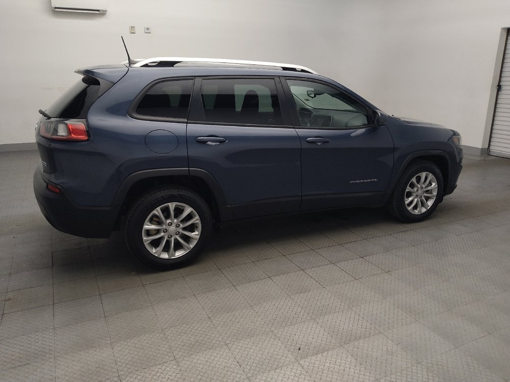 Used 2021 Jeep Cherokee Latitude FWD image 10